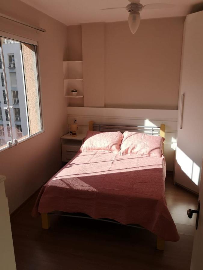 Ensolarado E Espacoso Quarto/Sala No Coracao De Poa Porto Alegre Eksteriør bilde