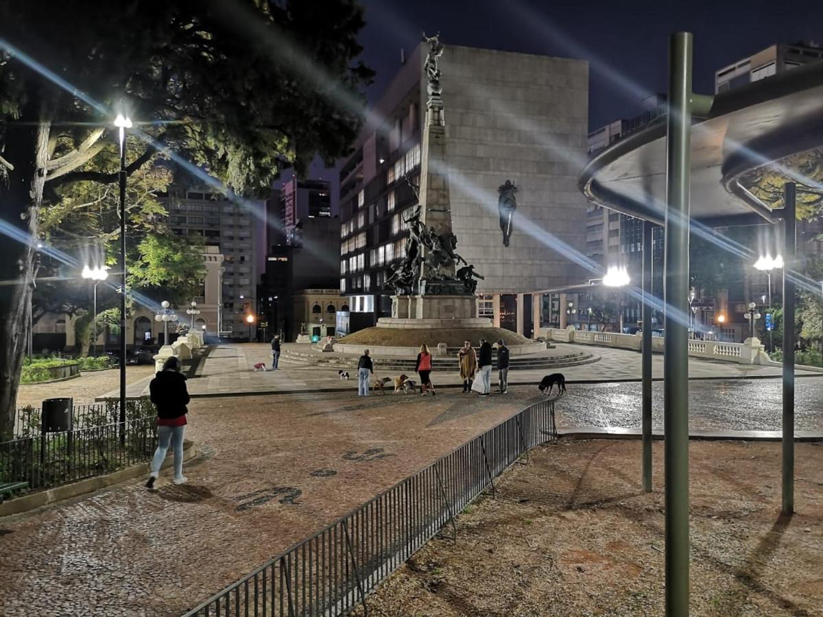 Ensolarado E Espacoso Quarto/Sala No Coracao De Poa Porto Alegre Eksteriør bilde